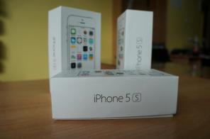 Apple iPhone 5S// Samsung